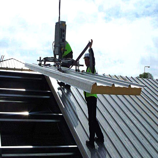 Installation-of-sandwich-panel